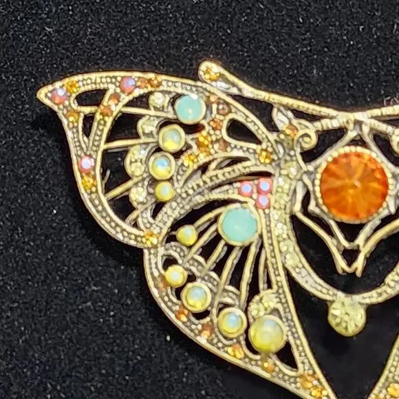 Austrian Crystal Filigree Butterfly Brooch GoldTone Multi Color Crystals Vintage - Picture 3 of 11